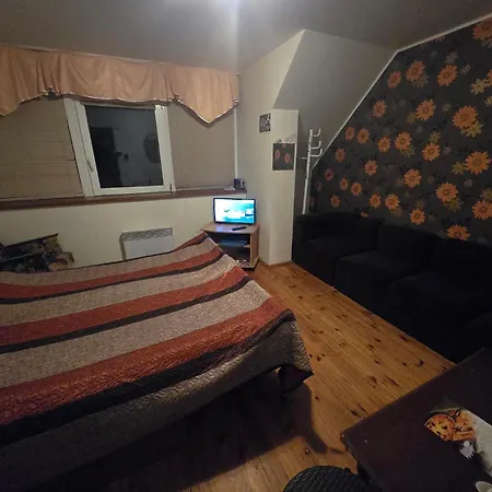 Hostal Ranna *